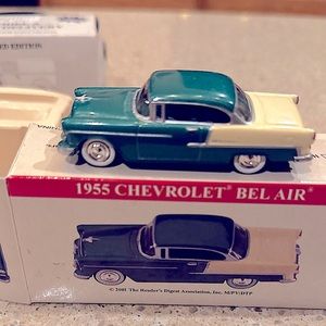 1955 Chevrolel Diecast Belair 1/64 Model Car GM Green and White Vintage 2001
